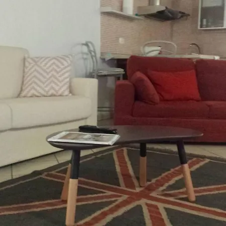 Via Napoli 68 Appartement