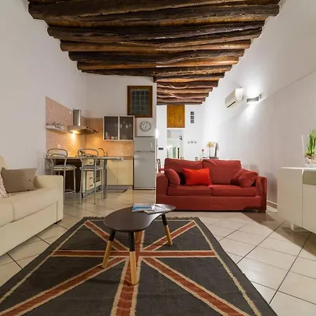 Via Napoli 68 Appartement *