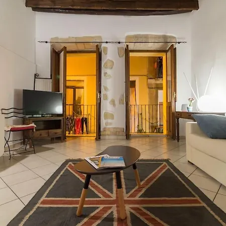 Via Napoli 68 Appartement *